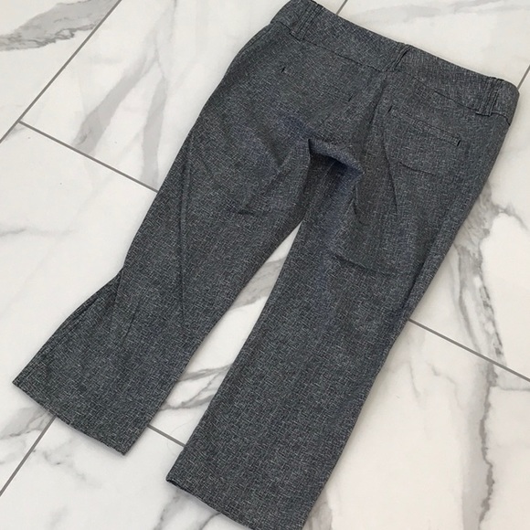 Express Capri Pants - Picture 8 of 10